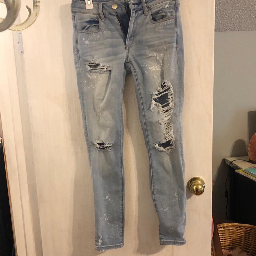 American eagle ripped jeans